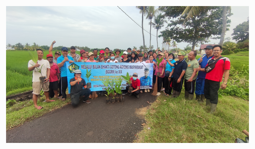 Penanaman Pohon Pinang Batara di Jalan Subak Desa Pulukan